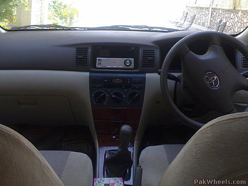 Toyota Corolla 2005 White. Toyota Corolla 2005 Interior