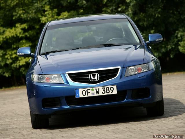 2004 Honda Accord Ictdi European Version. Vote: Which is more beautiful