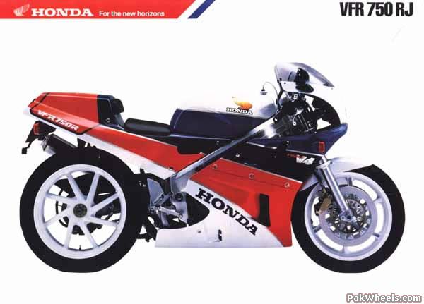 Honda VFR 750 R Suzuki RGV 500 Gamma