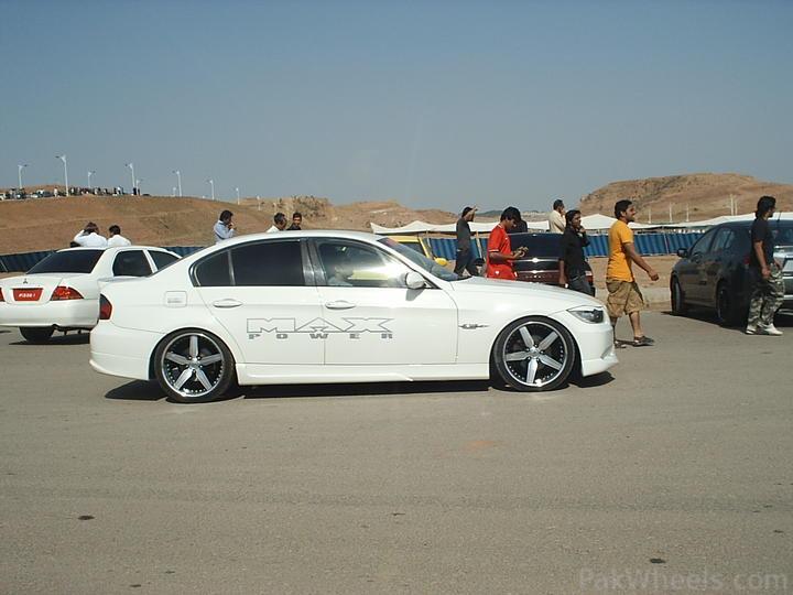 156876-HPr--amp--Max-power-----67508-Pictures-Of-Drag-Race--Bahria-Town--25th-April-2010-S2010043.jpg