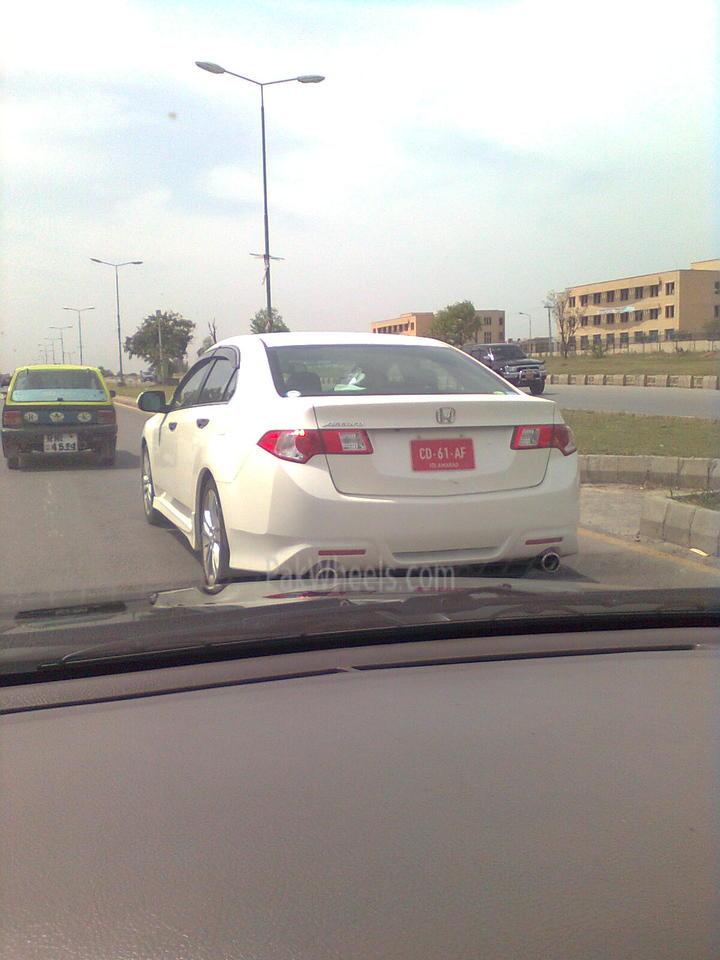new honda civic 2011 pictures. Picture of new Honda Civic
